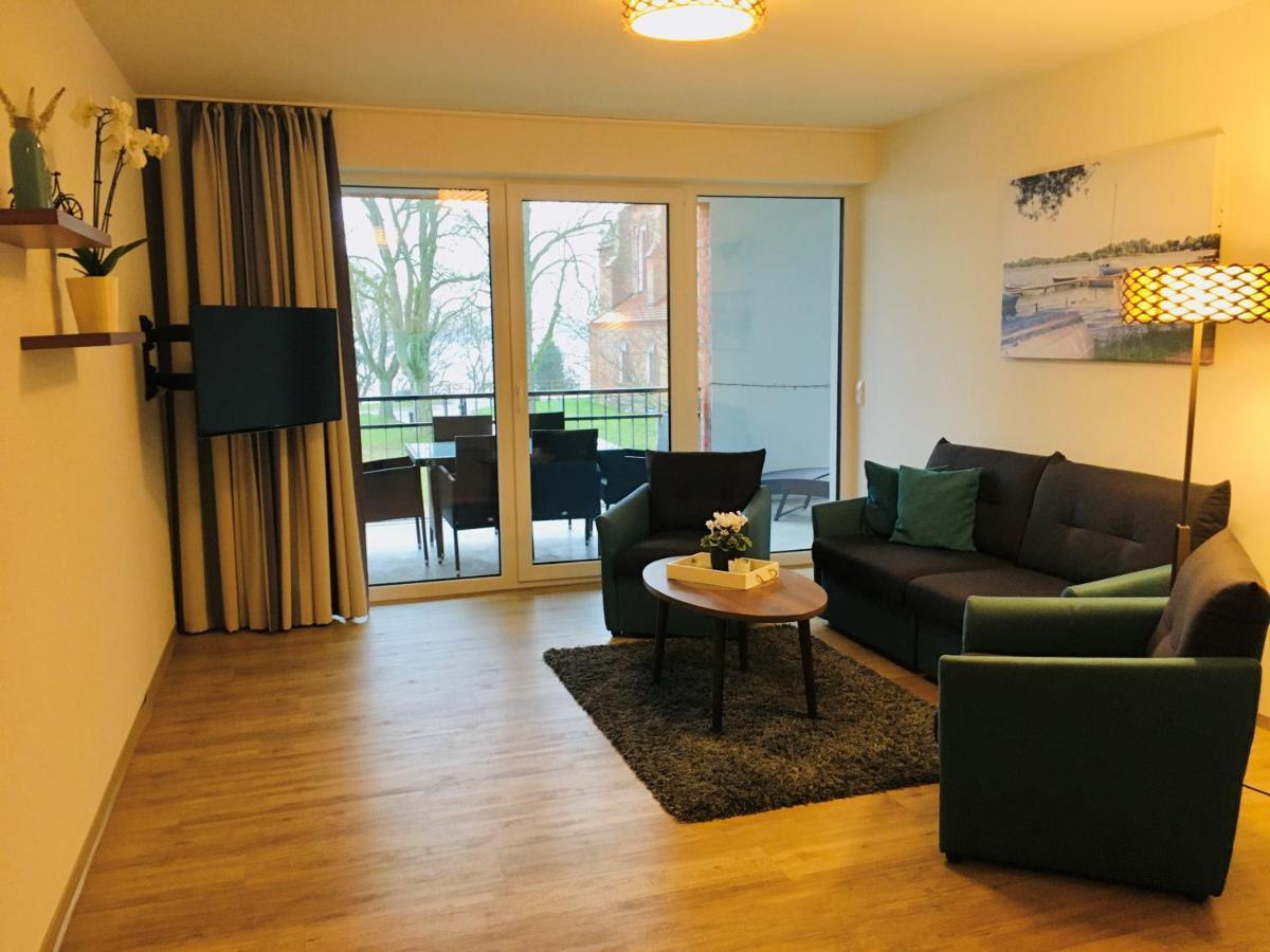 Pension Seecafé Zarrentin am Schaalsee Extérieur photo